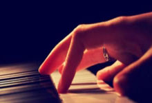 新西兰球员加盟俄超球队，期待国际舞台闪耀