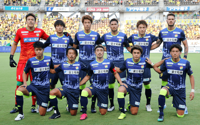 河床战术布置详解,主帅重点强调防守反击的简单介绍 河床战术布置详解,主帅重点强调防守反击的简单介绍