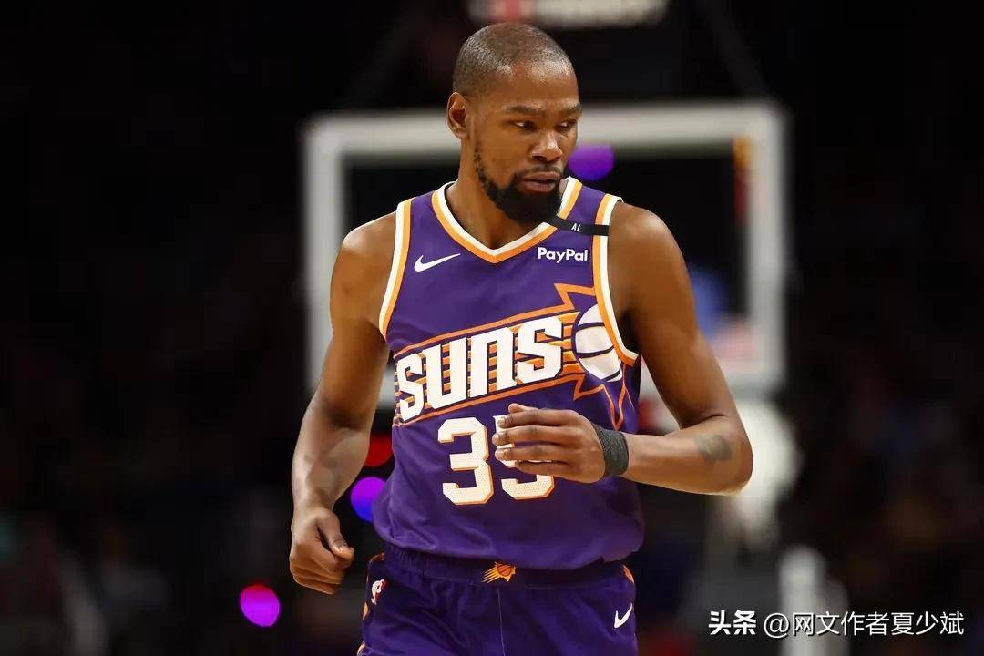 篮网不敌独行侠,杜兰特受伤情况堪忧 篮网不敌独行侠,杜兰特受伤情况堪忧