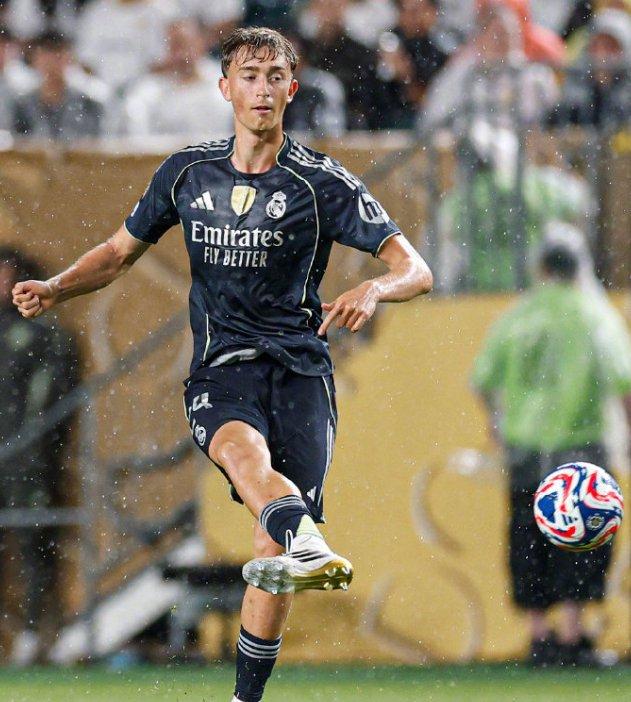 爱游戏教练-包含萨尔茨堡对上尤文图斯，战术出击欲胜利的词条