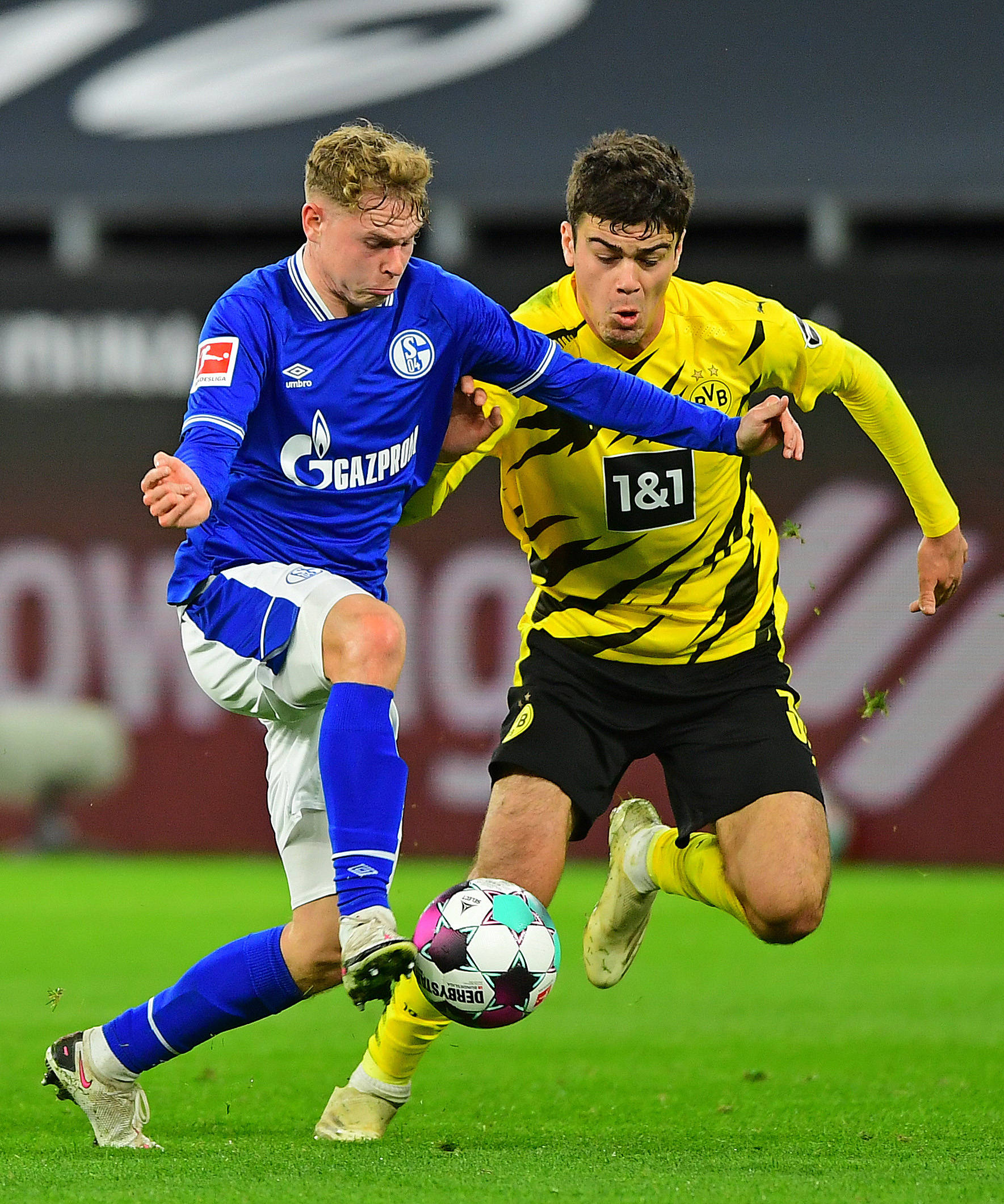 包含红海部落:多特蒙德将挑战雄心沙尔克的词条 包含红海部落:多特蒙德将挑战雄心沙尔克的词条