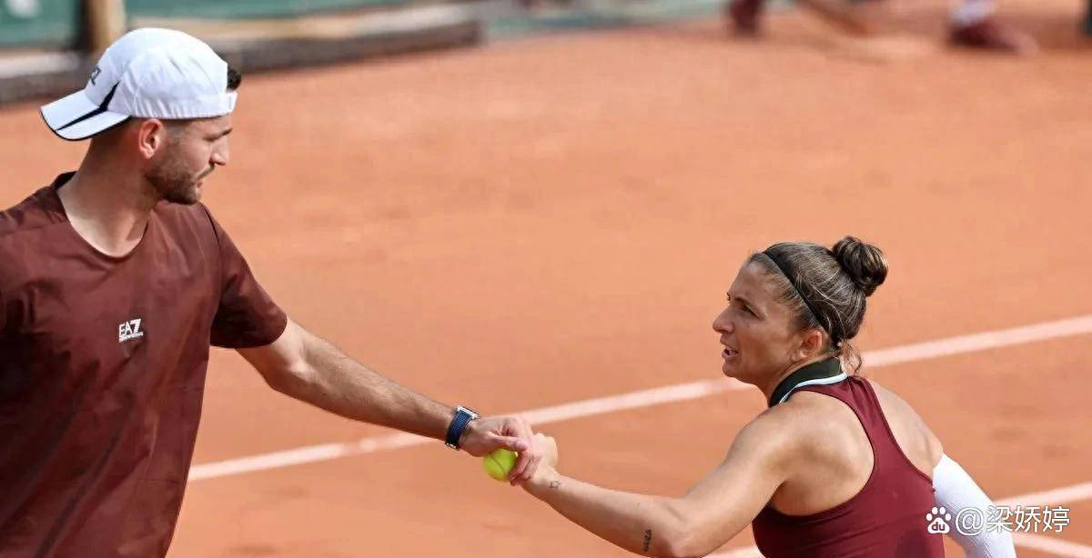 爱游戏活动-包含河床冲击冠军，锋线磨合进入关键期的词条