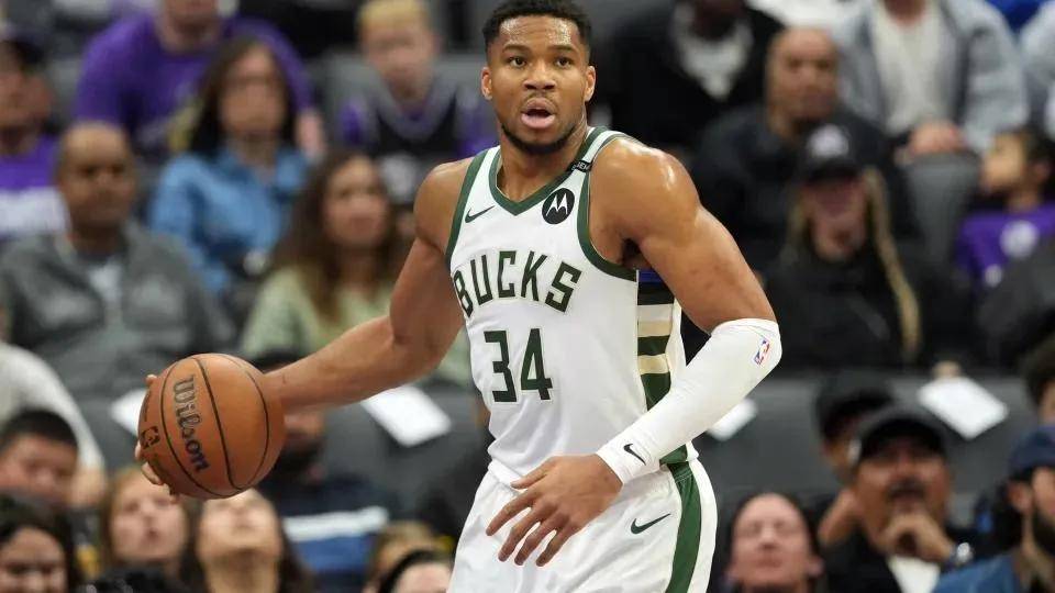 爱游戏平台-雄鹿苦战太阳——字母哥表现稳定独得三十典型得分手的简单介绍