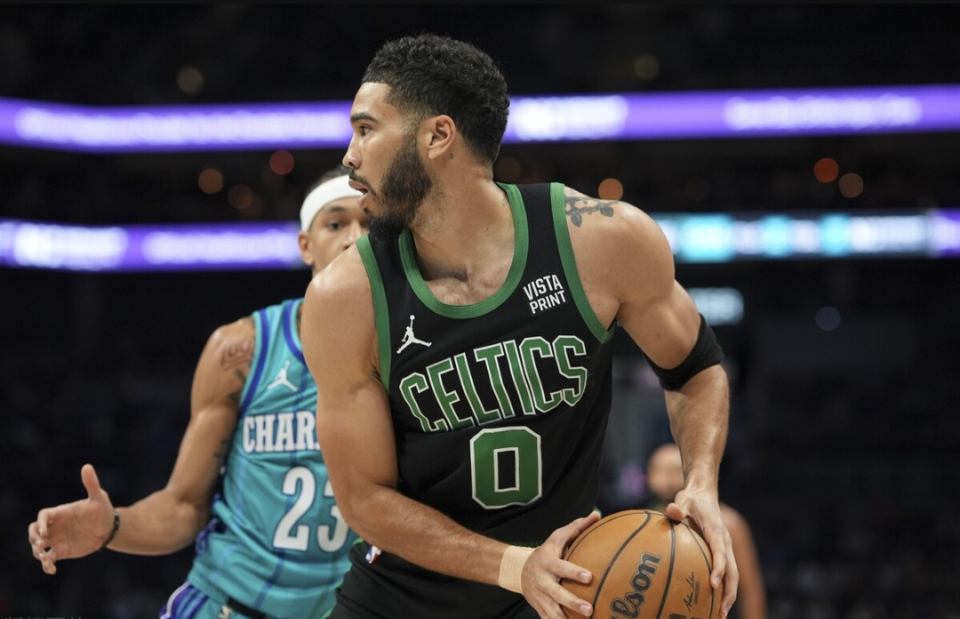 爱游戏app下载地址-包含黄蜂队连败不止，急需调整阵容应对危机的词条