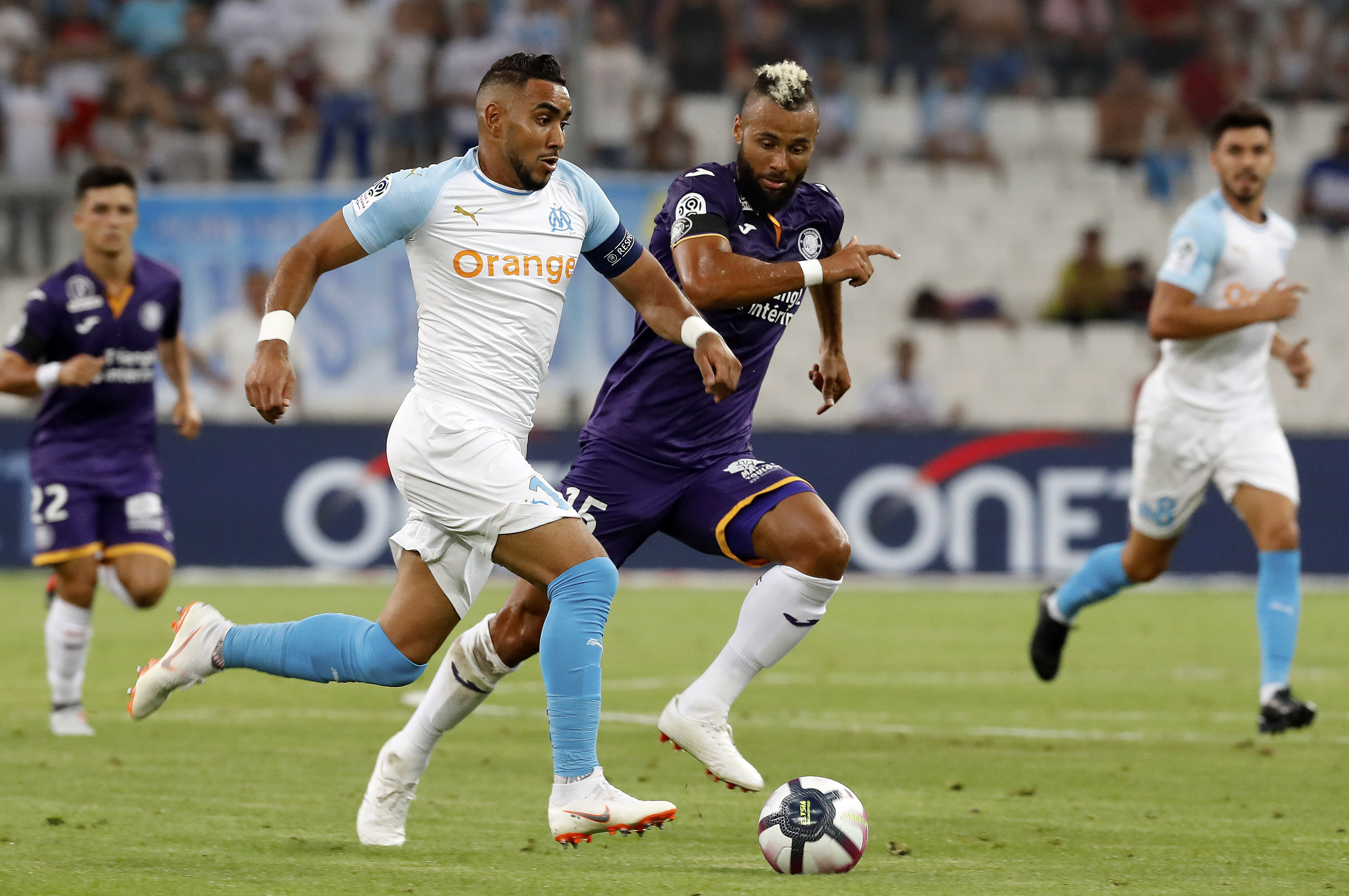 爱游戏课程-法国队晋级欧预赛，马不停蹄