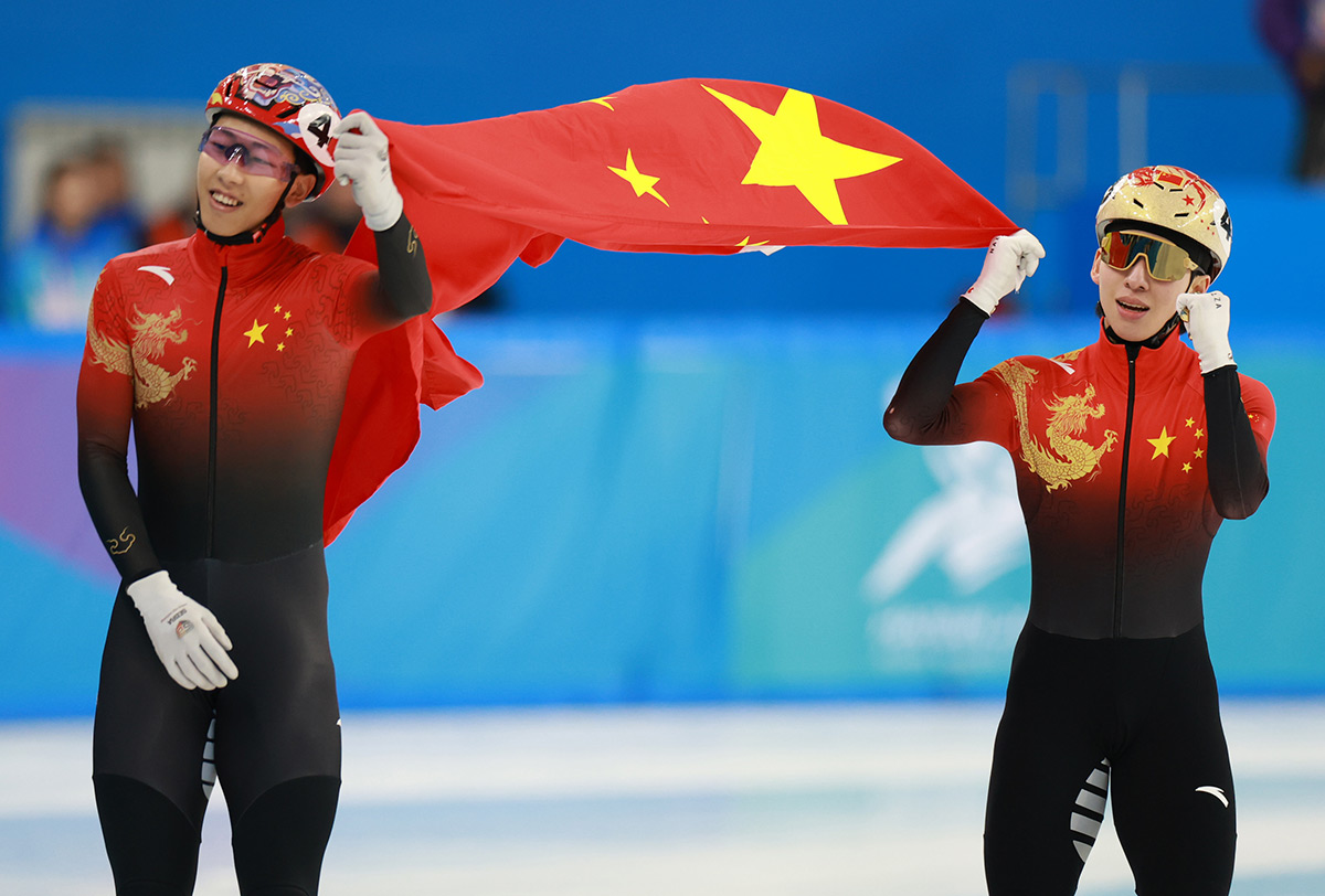 爱游戏登录-包含顽强拼搏！中国队斗志高昂迎接挑战的词条