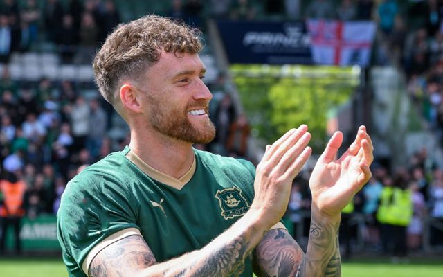 爱游戏中国官网-普利茅斯客场大败，保级形势堪忧的简单介绍